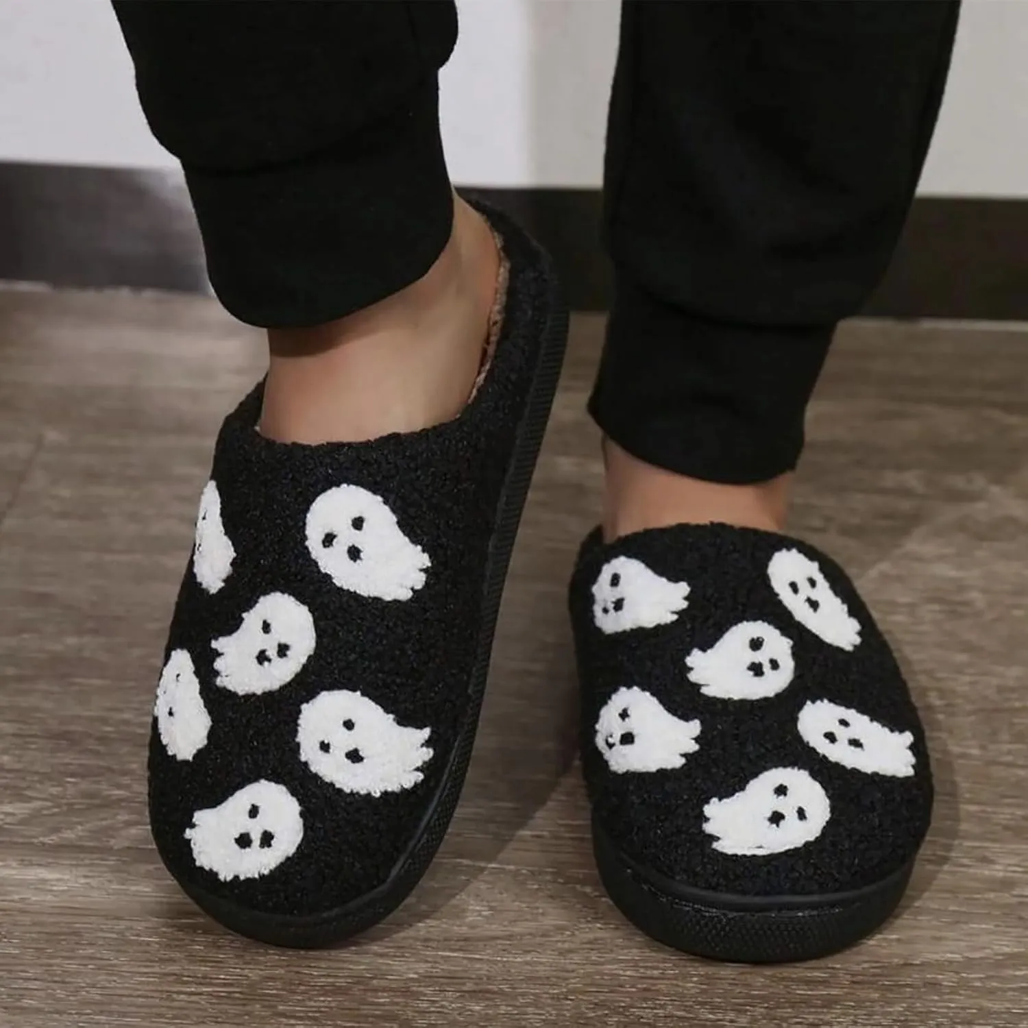Christmas Slippers For Women Soft Warm Plush Fuzzy Slippers Indoor Memory Foam Slippers Cozy Fluffy Home Slippers for Winter