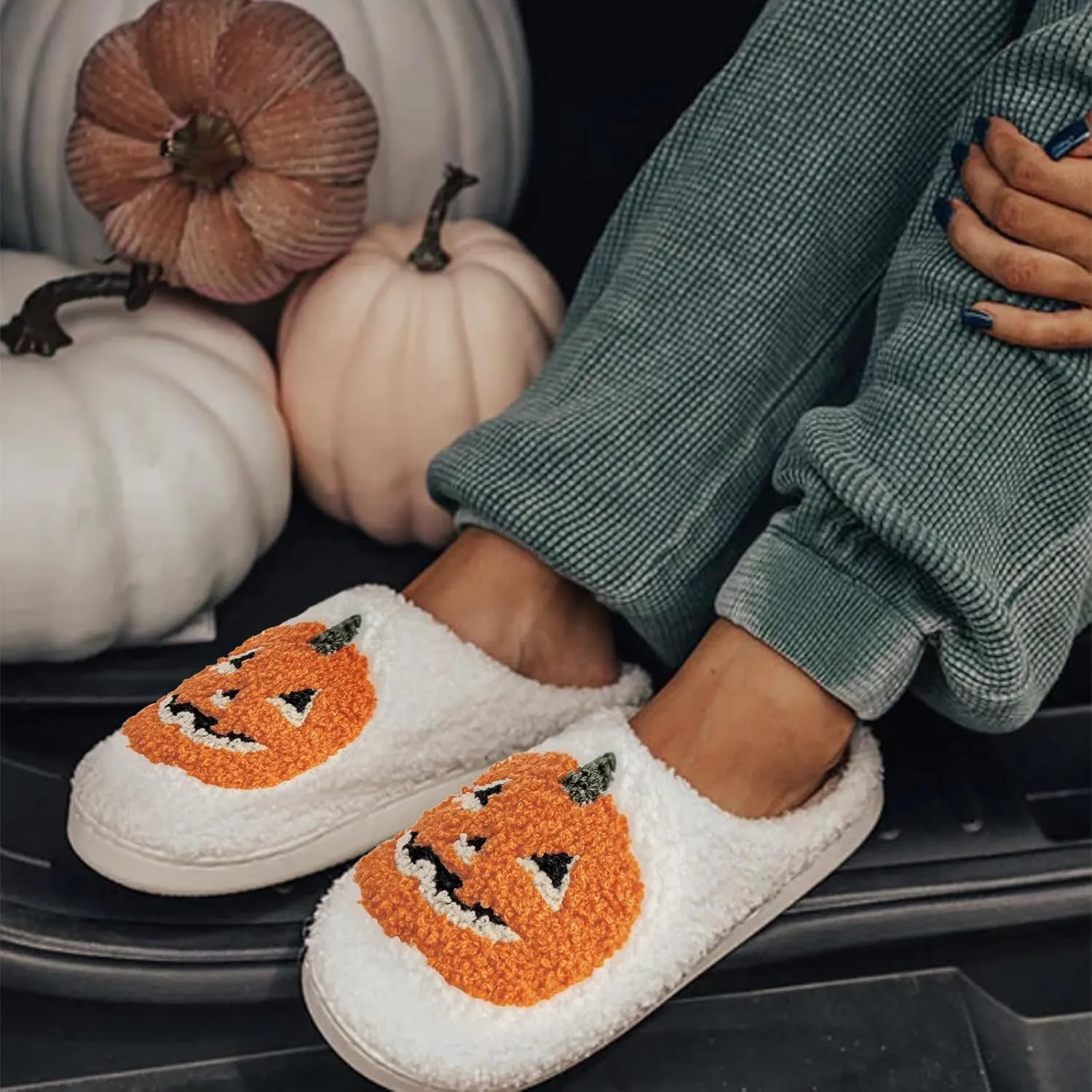 Christmas Slippers For Women Soft Warm Plush Fuzzy Slippers Indoor Memory Foam Slippers Cozy Fluffy Home Slippers for Winter