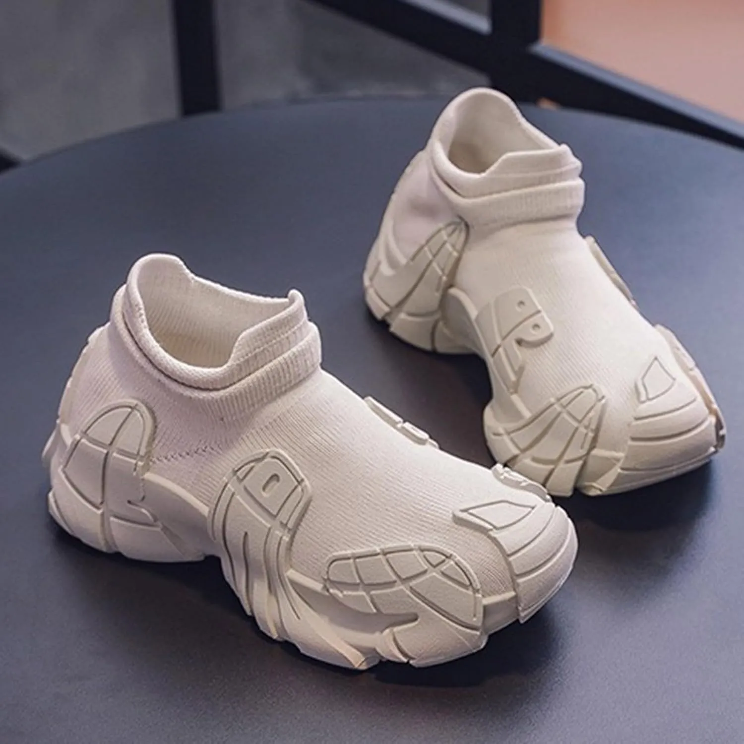 Sneakers for Girls Elastic Knit Breathable Sneakers Kids Lightweight Non Slip Sneakers Outdoor Running Athletic Shoes