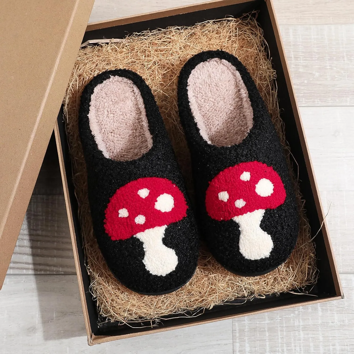 Women's Men's Cute Fuzzy Heart Slippers Memory Foam Fluffy Couple Slippers Cozy House Indoor Outdoor Shoes